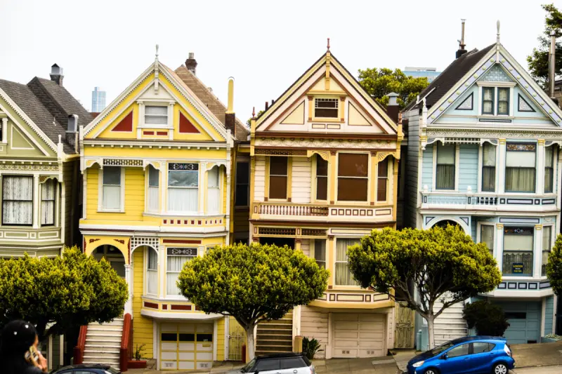 What Colours Make Houses Bigger Image